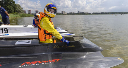 OSY400 European and F2 World Championships R4